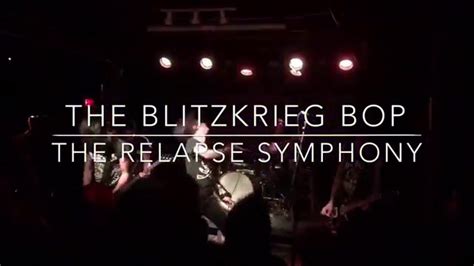  Blitzkrieg Bop -  A blistering symphony of raw energy and anthemic choruses